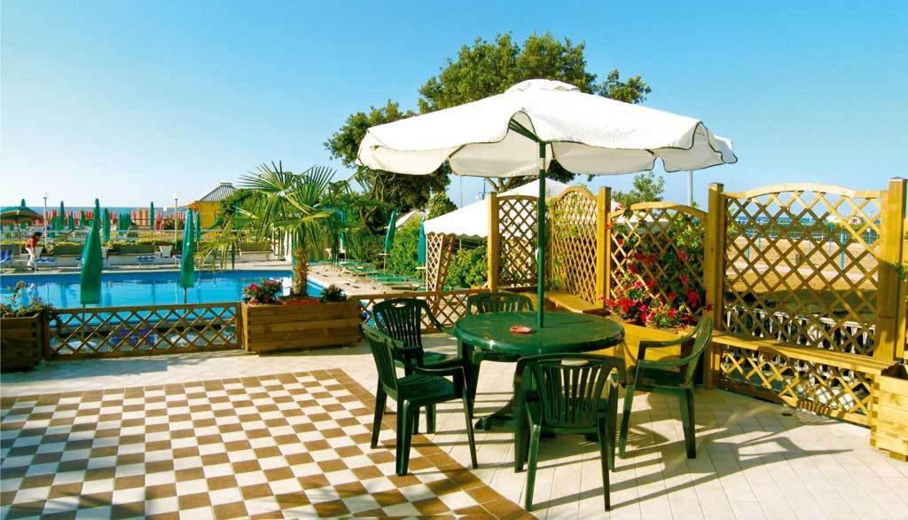 Hotel La Brezza Frontemare Lido di Jesolo