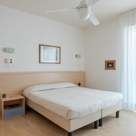 Hotel La Brezza Frontemare Lido di Jesolo