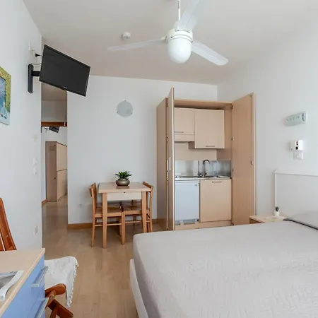 Hotel La Brezza Frontemare Lido di Jesolo