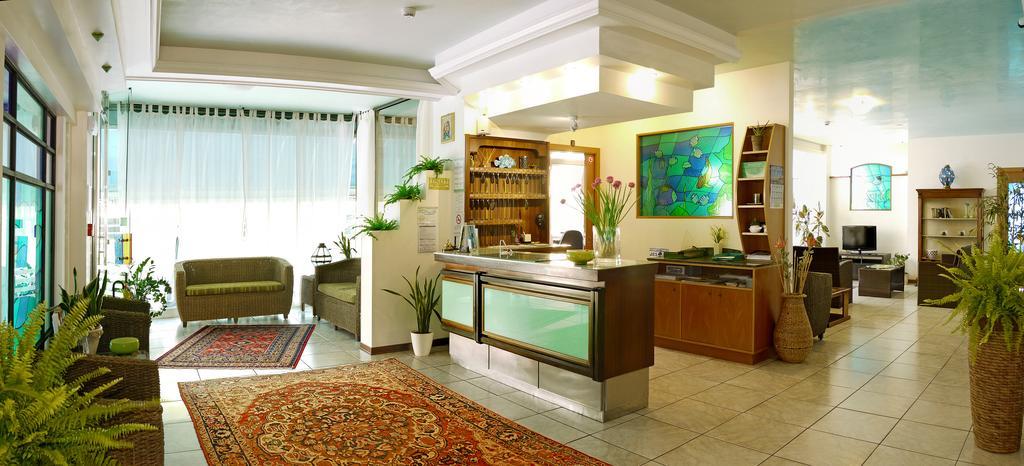 Hotel La Brezza Frontemare Lido di Jesolo