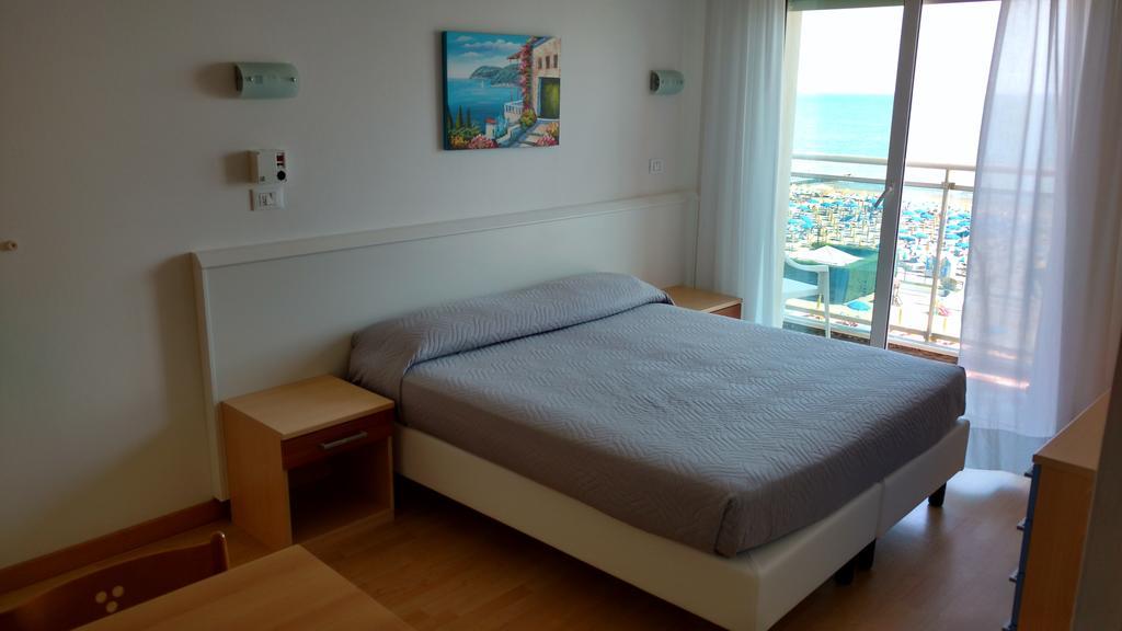 La Brezza Frontemare Hotel Lido di Jesolo