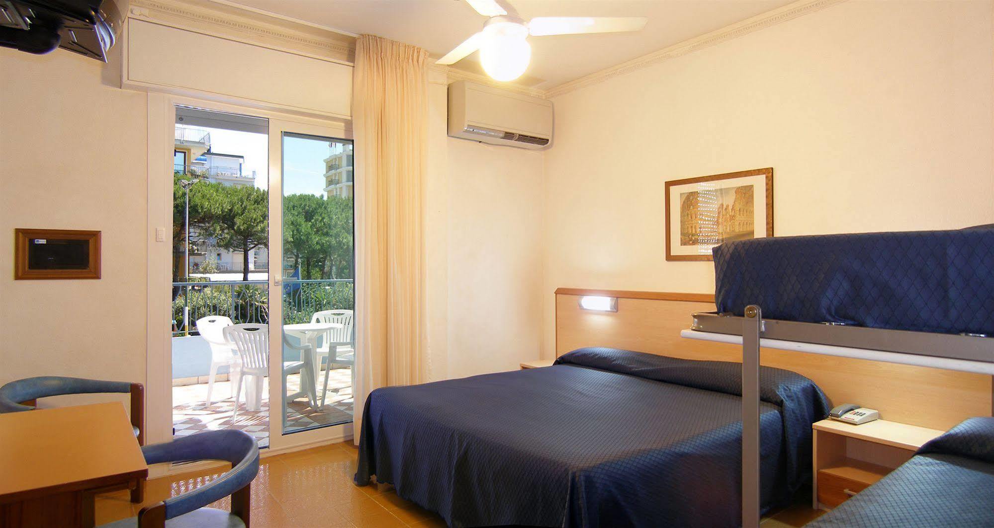 La Brezza Frontemare 3*